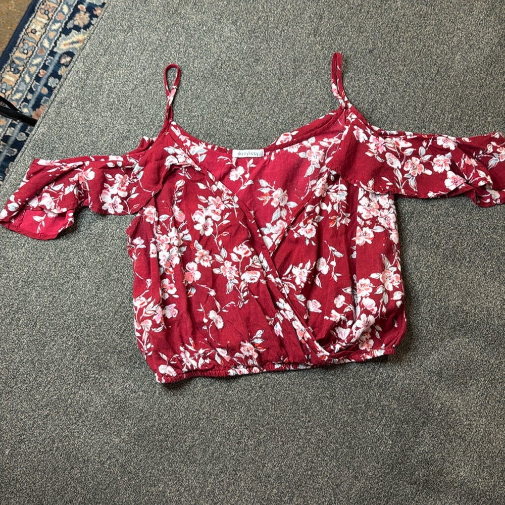 Dizzylizzy cropped top size XL